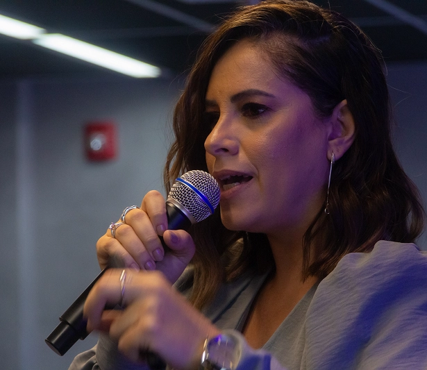 Carlla Nogueira - Entre em contato